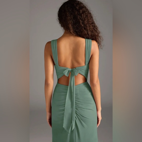 Azazie Sheath Bow Chiffon Dress | Sz A2 | Straight Neckline | ruched body - Picture 8 of 10